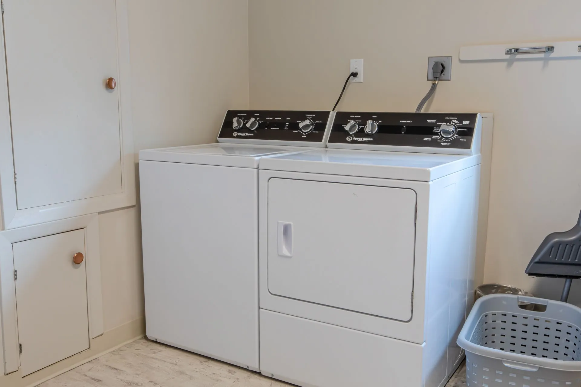 Vacation Rental in Cannon Beach, Sona Tra washer and dryer